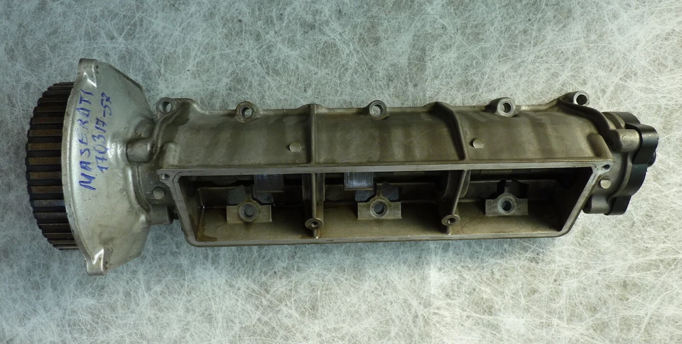 Maserati Biturbo AM452 camshaft housing 311020319 - Изображение 1 из 4