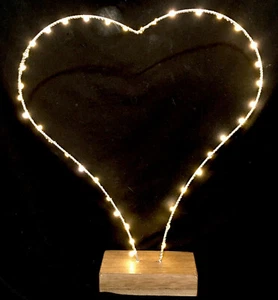 Heart Shaped LED Light Battery Powered 2 AA’s Wood Base Night Light - Picture 1 of 6