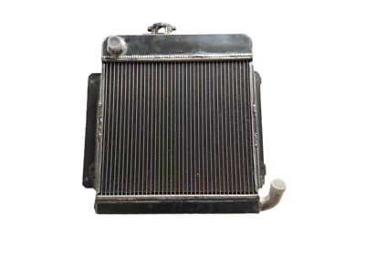Radiador de aluminio compatible con BMW E10 2002/1802/1602/1600/1502 TII/TURBO 1966-1977 MT Foto 1 de 4