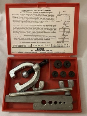 Snap-on TF-5 Double Flaring Tool Kit Red Case Complete Set - Image 1 of 3