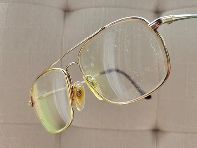 Marco de gafas Marchon vintage tono dorado electrochapado en oro automático con Flexon Foto 1 de 4