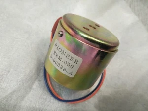 Vintage Motore OEM Pioneer Capstan RXM-050 / 0-00328-A (NUOVO VECCHIO MAGAZZINO) - Foto 1 di 8