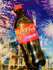 Coca Cola Disneyland 70th Anniversary Park Exclusive 20oz Bottle Limited Release - Bild 1 von 2