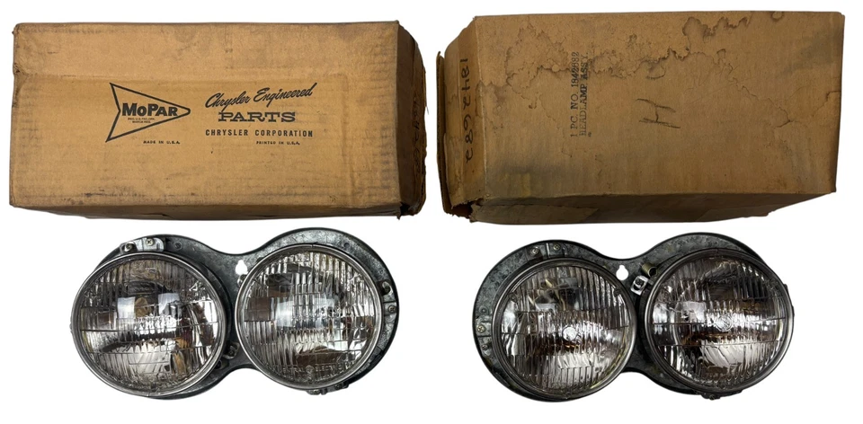 Novos faróis duplos antigos para 1959 modelos Plymouth #1842682 e 1842683 - Imagem 1 de 1