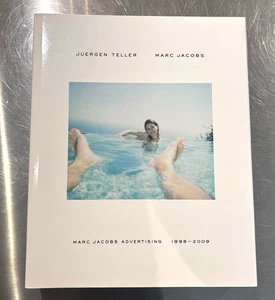 Juergen Teller Marc Jacobs Advertising 1998-2009 - Foto 1 di 8