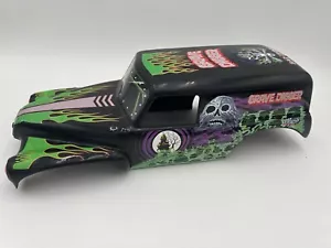 Monster Jam Grave Digger RC Truck 1:15 66802 RX Body Only - Picture 1 of 6