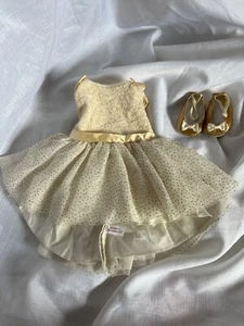 American Girl wunderschönes goldenes Outfit (Kleid und Schuhe) - Bild 1 von 10