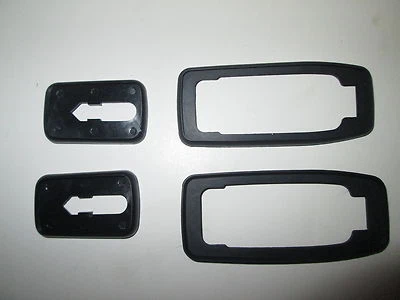 PORSCHE 924 924S 944  DOOR HANDLE GASKETS NEW AND GENUINE PORSCHE 82 TO 91 - Image 1 of 3
