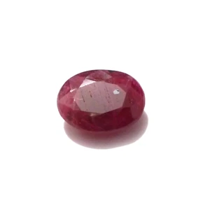 Awesome Madagascar Red Ruby Faceted Oval Shape 3.80 Crt Red Ruby Loose Gemstone - Picture 1 of 8