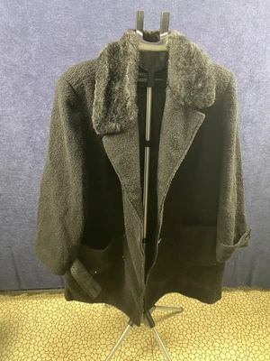 Abrigo de lana negro Avenue para mujer talla 22/24 con cuello de piel sintética Foto 1 de 4