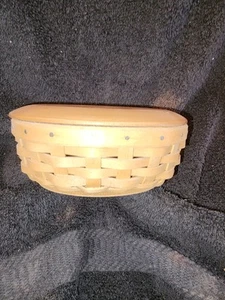 Kleiner Longaberger Korb mit Deckel von PA - Bild 1 von 2