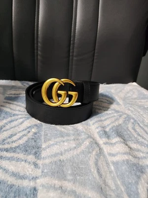 Cinturón Gucci ajustado para mujer pequeño dorado GG talla 90 cm EE. UU. 30/32 - EE. UU. libre de impuestos Foto 1 de 4