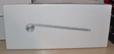 Apple mc184ll/b bluetooth wireless keyboard new silver Mac Macintosh  - Image 1 of 4