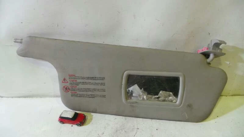 Sun Visor Right for Renault Scenic II Adventure by Coronel 2003 1674883 - Image 1 of 3