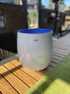 kaheku Kübel Duocolor | Windlicht | Vase weiß/blau 24,5d25h 422001953 17-4223A - Bild 1 von 6