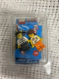 LEGO Minifigures (2) Handcuffs Hug Sign - Picture 1 of 3