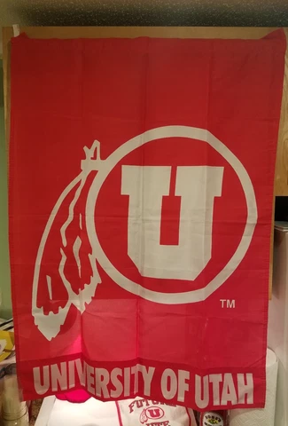 University of Utah Utes  2 Sided 29" x 41" vertical Banner, Flag Mittens Bib Cover