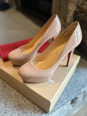 Christian Louboutin Bianca 120 plataforma patente - desnudo 37,5 Foto 1 de 4