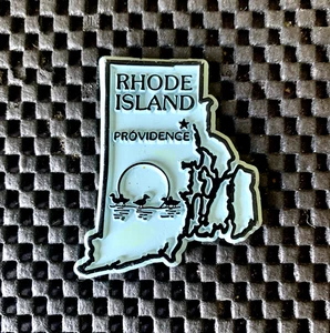 RHODE ISLAND PROVIDENCE RAISED RUBBER SOUVENIR MAGNET 1 3/4" X 2 1/4" NOS - Imagen 1 de 2