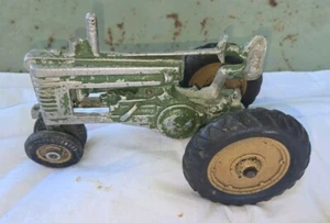 Arcade Cast Iron Model A John Deere Tractor 1/16th Scale - Picture 1 of 9