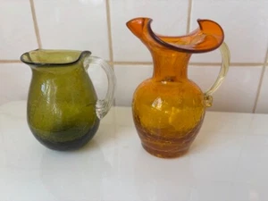 Vintage Lot 2 Studio Crackle Glas Milchkännchen/Krüge Orang & Grün - Bild 1 von 5
