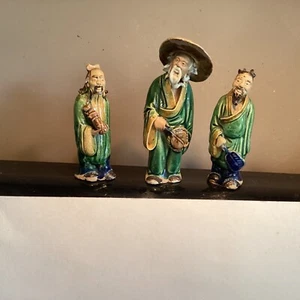 3 FIGURINE ORIENTALI - C - Foto 1 di 6