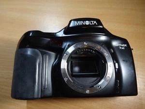 MINOLTA 7XI 7 XI FILM SLR BODY DYNAX CAMERA BODY - GOOD WORKING ORDER - Picture 1 of 4