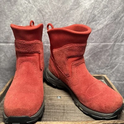 L.L. Bean Mujer Talla 6.5M Zapato Rojo Gamuza Aislante Pull On Botas de Invierno 050510 Foto 1 de 4