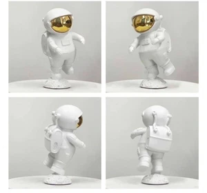 Astronaut Sculpture Figurine Decor Resin Gold 7.5" Decorative Centerpiece New  - Picture 1 of 11