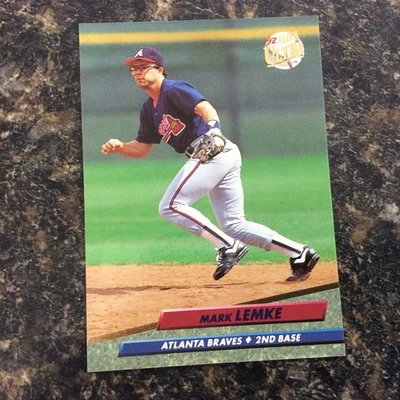 1992 Fleer Ultra - Mark Lemke #165 - Image 1 of 2