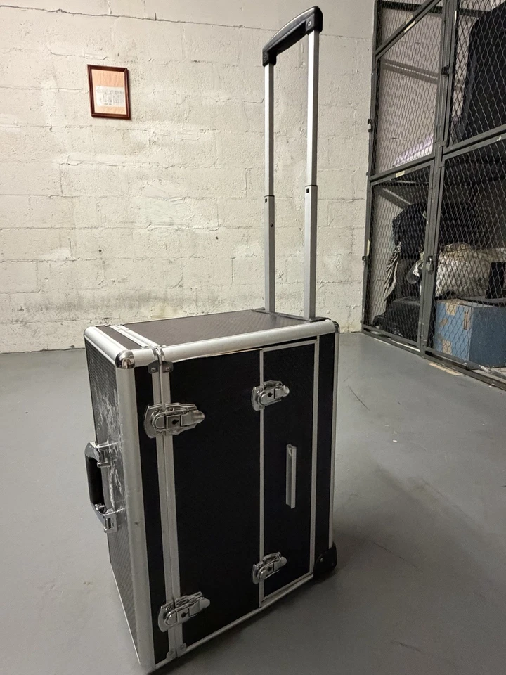 Esmalte de uñas Rolling Opi maquillaje pelo carro viaje maletero traje estuche mango negro Foto 1 de 4