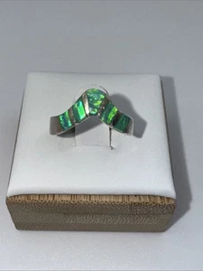 Vintage Estate Green Fire Opal And Sterling Ring Sz 6 - Picture 1 of 8