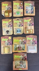 MATTEL LITTLES Mini accessori mobili casa delle bambole pressofusi, lotto 10 sigillati, NOS - Foto 1 di 4