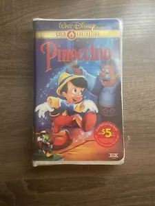 VERY RARE!!! Walt Disney's 'PINOCCHIO' 60th Anniversary Edition VHS #18679 - Picture 1 of 3