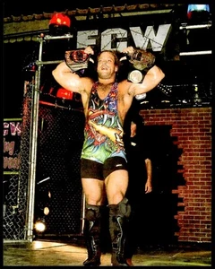 8"x10" Color ECW WWF Wrestling Photo Picture Rob Van Dam RVD Robert Szatkowski 1 - Picture 1 of 2