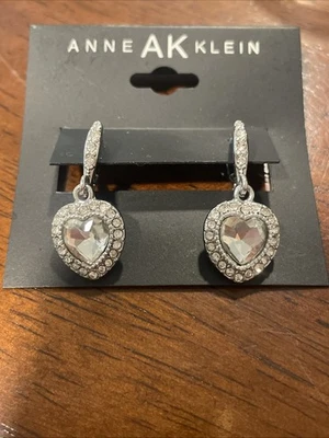 Pendientes Anne Klein Colgantes Corazón Estrás Nuevos Con Etiqueta Foto 1 de 4