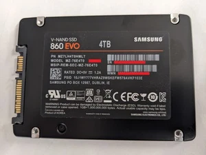 SSD SATA 4To MZ-76E4T0 Samsung 2.5" SSD 860 EVO - Photo 1/2