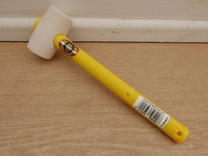 THOR WHITE RUBBER MALLET YELLOW PLASTIC HANDLE 50MM FACE 952 952WFG - Picture 1 of 1