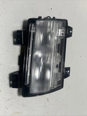 Jeep Wrangler Gladiator 2018-2023 guardabarros estacionamiento señal de giro derecha OE 68293126 Foto 1 de 4