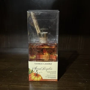NEU Yankee Candle Spiced Pumpkin Reed Diffusor verziertes Glas mit 10 Schilf - Bild 1 von 5