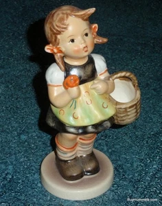 "Schwester" Goebel Hummel Figur #98 TMK5 West Germany - TOLLES WEIHNACHTSGESCHENK! - Bild 1 von 9