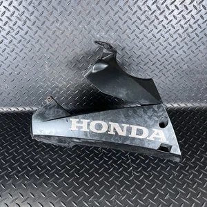 ♻️ HONDA CBR650R 2019-2020 - LEFT SIDE BELLY PANEL FAIRING - Picture 1 of 7