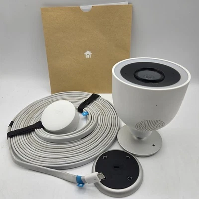 Google Nest Cam IQ Outdoor 1080p HD Smart Security Camera – White, DEFECTIVE  - Image 1 of 3