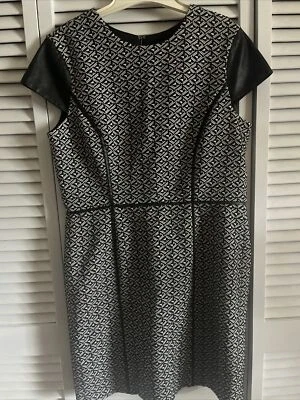 Vestido Cynthia Steffe Negro Crema Talla 8 Bodycon Cuero Mujer $228 Necesita Cremallera Foto 1 de 4