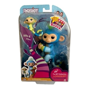 Juguete Fingerlings Colección BFF Billie & Aiden Mini Bebé Mono Azul - Imagen 1 de 11