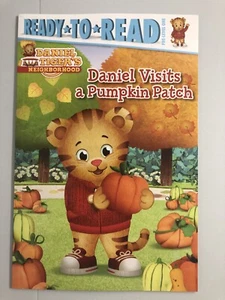 Daniel Visits a Pumpkin Patch: Ready-To-Read Pre-Level One - Daniel Tiger - Picture 1 of 1