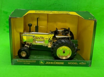 Tractor John Deere 4020 Minneapolis Branch edición especial dorado Foto 1 de 3