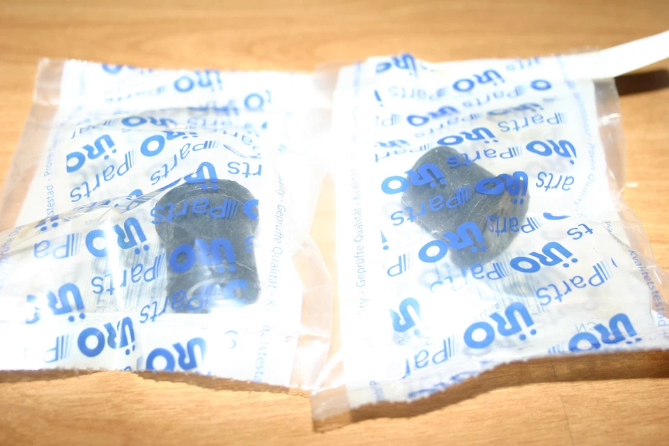 Bujes de soporte de montaje principal de alternador clásico Saab 900 1983-94 Foto 1 de 1