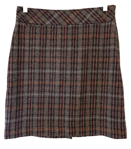 Women's LL Bean Tweed Tan Green Plaid Wool Skirt Short Size 8 Petite - Picture 1 of 4