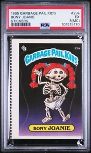 GARBAGE PAIL KIDS 1985 Serie 1 "BONY JOANIE" #29a PSA 5 (MC) (Pop 19) - Imagen 1 de 2
